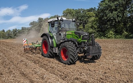 Трактор Fendt 200 Vario