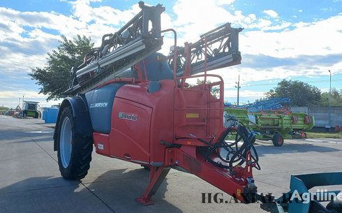Прицепной опрыскиватель HORSCH Leeb LT Light