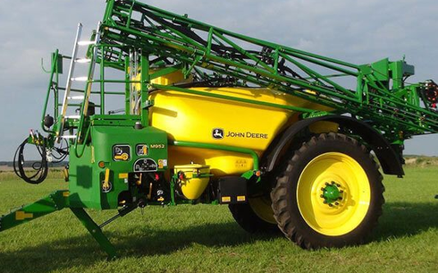 John Deere M952(i) тіркеме бүріккіші