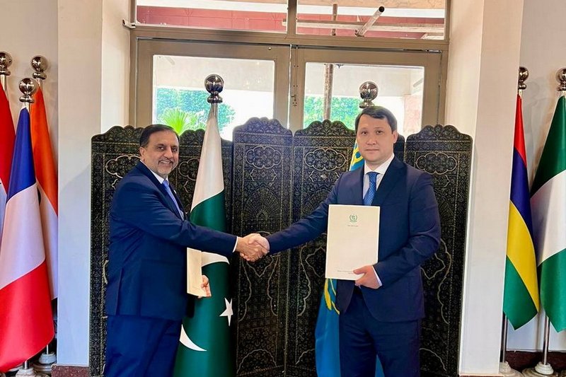 Казахстан поставит пшеницу и подсолнечное масло в Пакистан