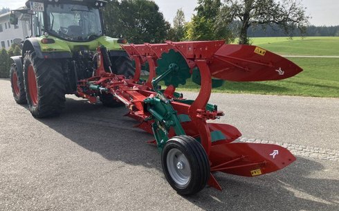 Навесной оборотный плуг Kverneland 150 S Variomat