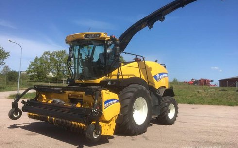 Комбайн New Holland  FR FORAGE CRUISER 780/920