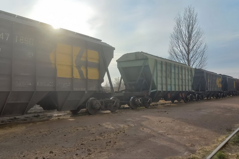 Казахстан начал поставку зерна в Армению через Азербайджан