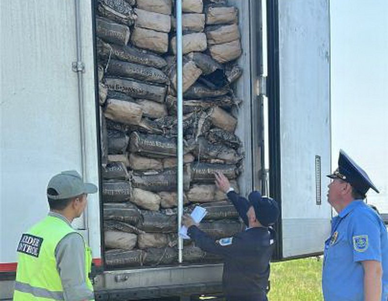 30 тонн яиц пытались незаконно ввести из России в Казахстан