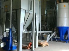 Комбикормовый цех запустила птицефабрика в СКО