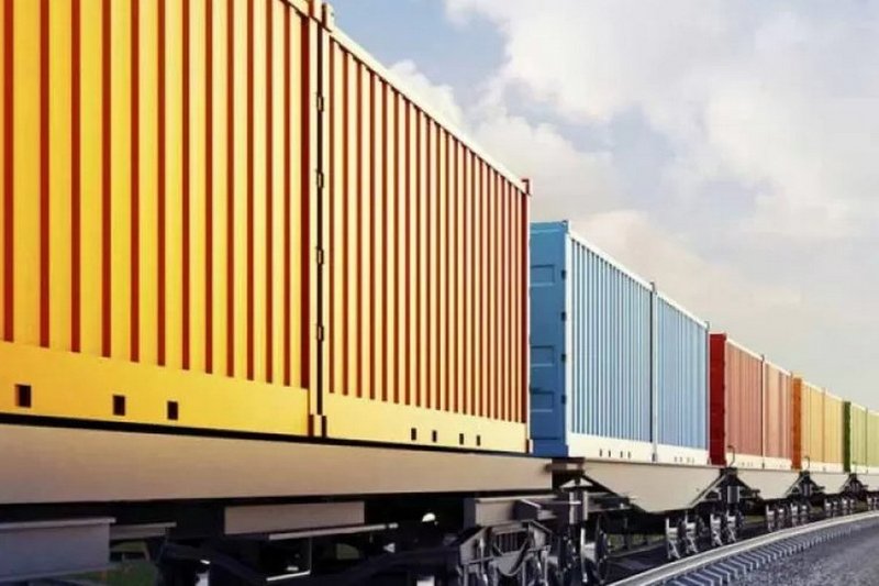 Казахстан начал поставку растительных масел в Китай в 40-футовых контейнерах