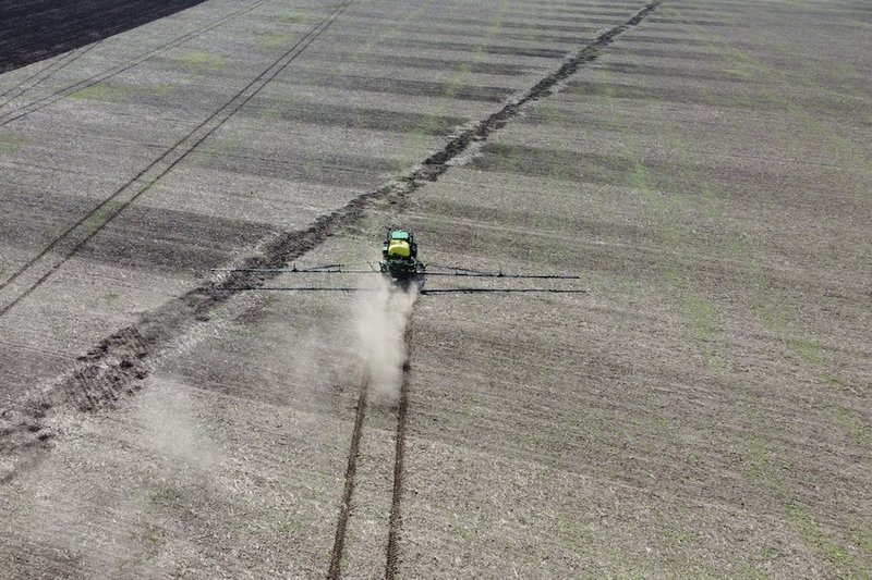 Страховщики выплатили аграриям 456,4 млн тенге из-за засухи