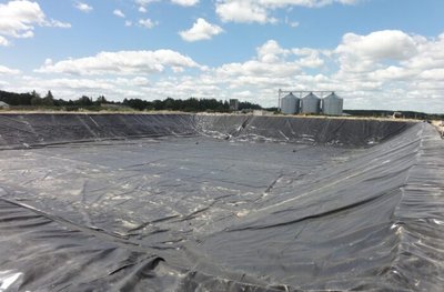 Обустройство навозохранилищ (лагуны)